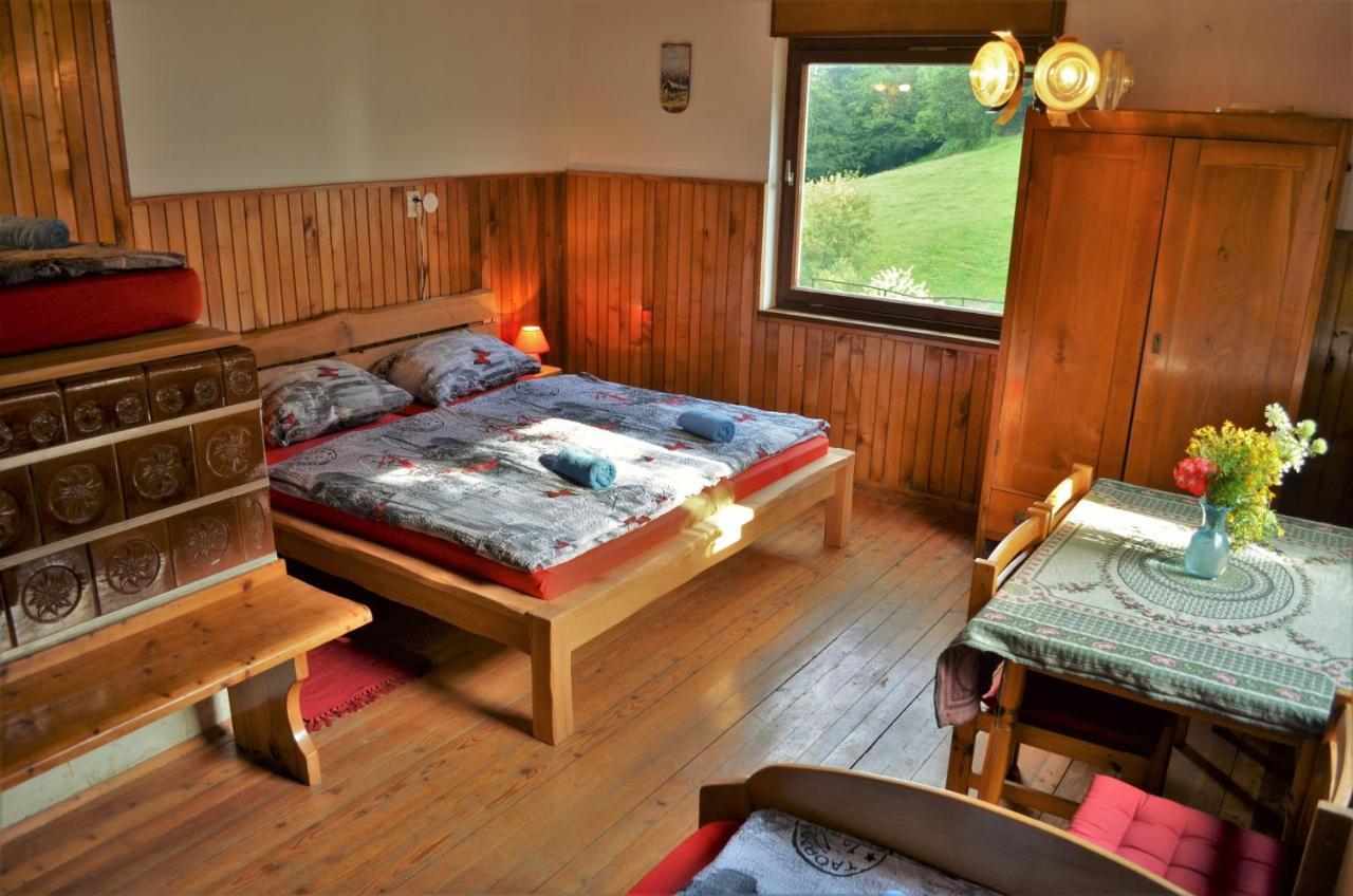Appartement Healing Farm à Gorenja Vas  Extérieur photo