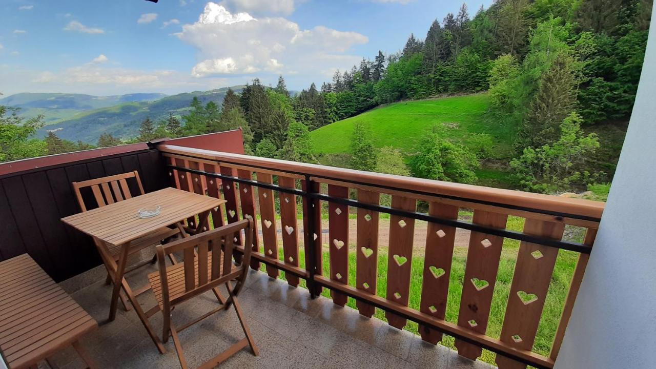 Appartement Healing Farm à Gorenja Vas  Extérieur photo