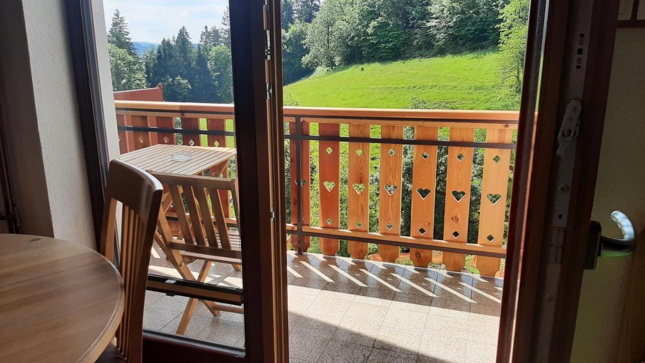 Appartement Healing Farm à Gorenja Vas  Extérieur photo